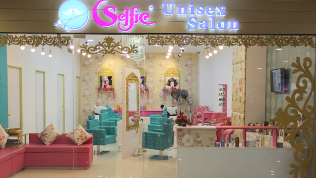 Kamna Joshi's Selfie Unisex Salon